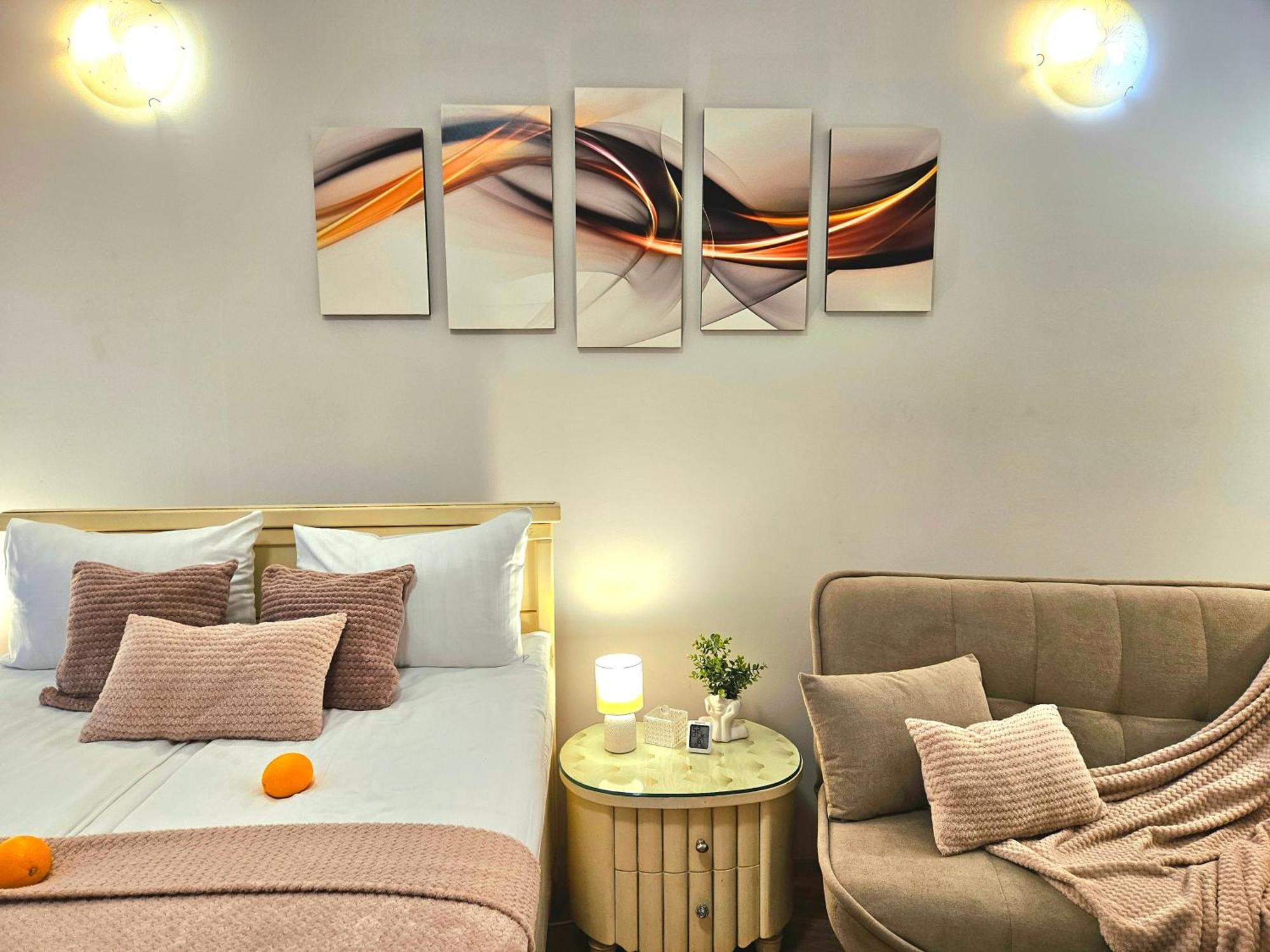 Romantic Apt-great Location- Center-free Parking-self Check-in- Old Town 20 Min Appartement Riga